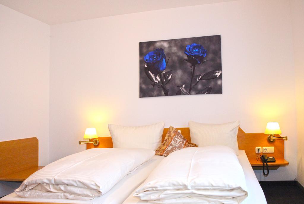 Hotel Am Ostpark 노이비베르크 객실 사진