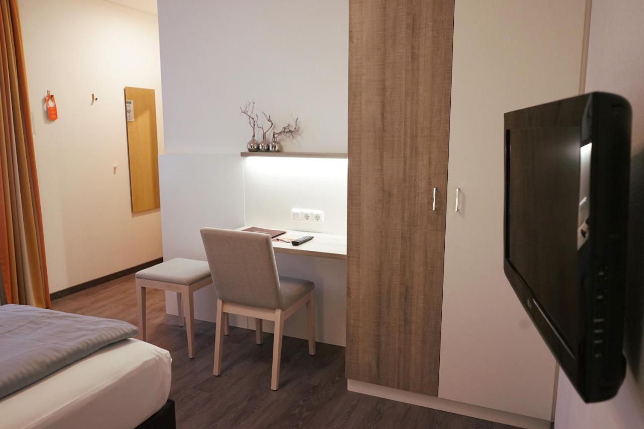 Hotel Am Ostpark 노이비베르크 외부 사진