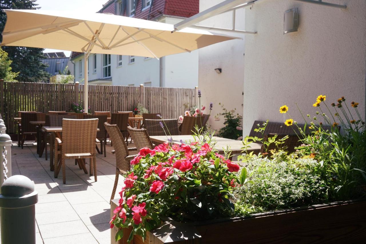 Hotel Am Ostpark 노이비베르크 외부 사진